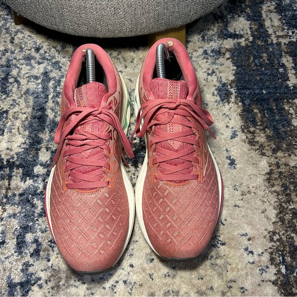 Mizuno Pink Rosette Wave Inspire 18 Lace-Up Sneakers Size 9.5 - Picture 4 of 12